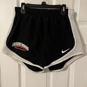 Susquehanna University Field Hockey Nike Women's Dri-FIT Tempo Shorts